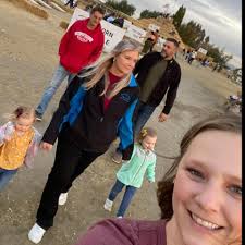 Can anyone share a few good houses with inflatables in Richland? My son  loves those. Thank you 😊