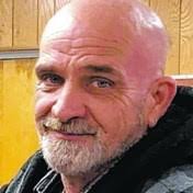 Robert Kirker's Instagram, Twitter & Facebook