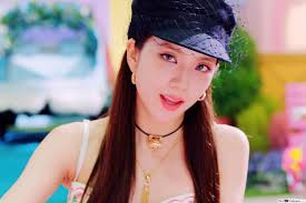 #jisoo #rosé #lisa #jennie #blackpink #killthislove #jisooicon #icon #aesthetic #jichu #chayoung #jendeuk #lalisa #kim #park #jisoowallpaper #wallpaper #bpwallpaper #roséblackpink. Blackpink S Gorgeous Kim Jisoo In Ice Cream M V Hd Wallpaper Download