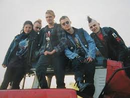 Байкеры на «уралах», стиляги на невском и «рок на баррикадах». Huligany 90h 5 Neformalnyh Molodezhnyh Gruppirovok Lihoj Epohi Nostalgiya Po Sssr I 90 M Yandeks Dzen