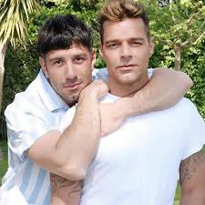 Рики мартин/ricky martin в гостях у ивана. Ricky Martin Talks About Issues He Had With Husband Jwan Yosef Photo 1