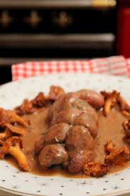 Rognons De Veau En Cocotte Aux Girolles Rognons De Veau Recettes De Cuisine Rognon
