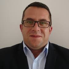 Michał kołodziejczak od lat spiera się z ministrami rolnictwa, organizuje demonstracje czy naloty na sklepy, które stosują nieuczciwe . Tomasz Kolodziejczak Operations Manager Centrozlom Wroclaw S A Filiale In Legnica Xing