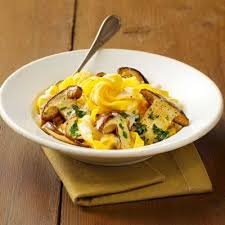 Tagliatelle Mit Steinpilzen Rezept Steinpilze Steinpilze Rezept Nudeln Mit Steinpilzen