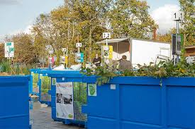 Immeuble récent, digicode, interphone, gardien. Dechets Grand Paris Seine Ouest