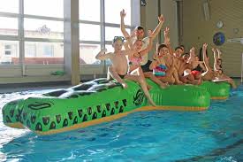 Gemeindeverwaltung Munster In Hessen Tierische Verstarkung Furs Hallenbad