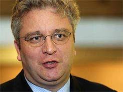 Laurent doet stof opwaaien in Privé