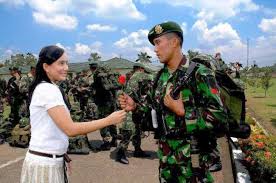Masih mencari sosok seperti dia. Kata Kata Bijak Tni Menyentuh Hati Gambar Dp Bbm Tentara Nasional Indonesia Captionkata Com 2021 Caption Dp Bbm Kata Bijak Terbaru