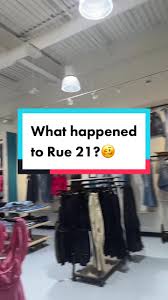 Forever 21 Vs. H&M Vs. Rue 21 Vs. Urban Outfitters: Which Brand Is The  Best? (Quality, Design & Price) - Extrabux