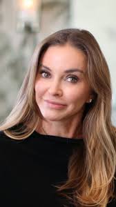 Check out Donna Ennis, ARNP video! @TheGentleInjector is not only  knowledgeable and beautiful but she has the most precise and gentle touch!  You will be thrilled with your results when choosing Donna!