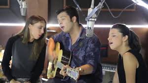 He is the eldest son of singers and actors antonio aguilar and flor silvestre. Lo Busque Leonardo Angela Y Majo Aguilar Video Oficial Chords Chordify