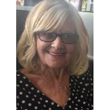 Cynthia Nila's Instagram, Twitter & Facebook