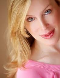 Katherine Aronsson's Instagram, Twitter & Facebook