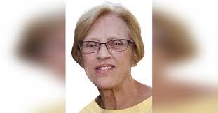 Beth Mcabee's Instagram, Twitter & Facebook