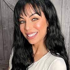 Pam Bertsch's Instagram, Twitter & Facebook