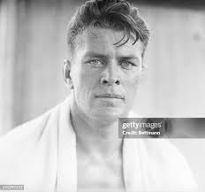 Closeup of Gene Tunney during his training for Jack Dempsey at... News  Photo
