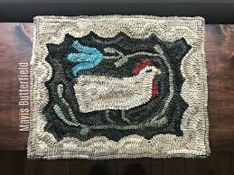 Yarn Hooking 14 Fabulous Projects For The Modern Rug Hooker This Listing Is For My Hooking Pattern Marthas Favorite Hen This Pattern Comes Drawn On Super Soft Ivory Linen Straight On The Grain With Serged Edges And A In 2020 With Images