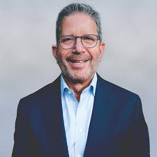 Moving and Shaking: JBBBSLA's Big Event, Board of Rabbis Installation, New  JCF Chair