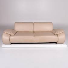 Dreisitzer couch polster design sofa moderne 3er sitz sofas zimmer möbel medusa. Musterring Designer Leder Sofa Beige Dreisitzer At 1stdibs
