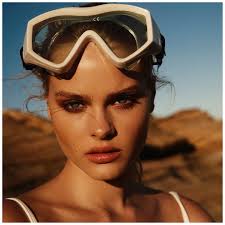 KELLY BOWMAN (@kellybowmanmakeup) • Instagram photos and videos