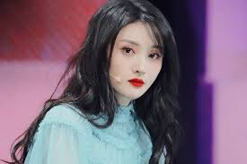 Hai con của trịnh sảng và trương hằng lần lượt chào đời vào tháng 12/2019 và tháng 1/2020, nhờ phương pháp mang thai hộ. Trá»‹nh Sáº£ng Xin Lá»—i 2 Con Sau Scandal Bá»‹ Khan Giáº£ Quay LÆ°ng Vietnamnet