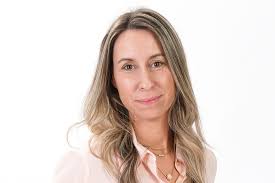 Cuidar da saúde mental dos líderes, das...