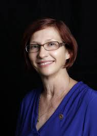 Rena Waller's Instagram, Twitter & Facebook