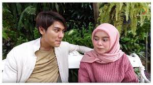 Pertemuan romantis dua insan bernasib sama ini begitu menarik banyak pihak. The Cause Of Hetty Koes Endang Suggest That Lesti Kejora Will Not Marry Rizky Billar In The Near Future World Today News