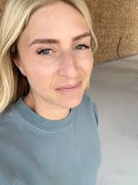 And what a year it's been! ✔️ Made it out of the NICU ✔️ Turned 40 🥳 ✔️  Moved into our new Utah house ✔️ Winter with a newborn 🤱🏼 ✔️ Went