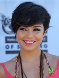 They are super easy to style at home if you. 10 Popular Short Side Parted Straight Haircuts Hairstyles Weekly