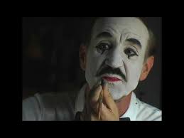 How to Apply Mime Makeup to Lips