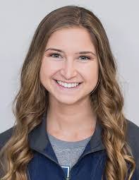 Eva Dunn's Instagram, Twitter & Facebook