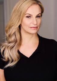 Biography author matching "robyn" (Sorted by Popularity Ascending)