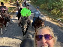 Spring News!! February 21- Farrier Mark Stuber $25. Starting at 9am. Please  pre pay if you won't be here for your horse. Next time will be May 2nd.  Wormer Feb. 21st -