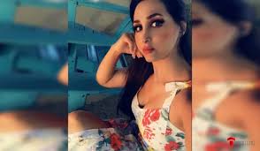 وعلقت البراهيم، وهي مطلقة وأم لطفلين، على صورة عقد زواجها قائلة. Ø£Ø®Ø¨Ø§Ø± Ø§Ù„Ø³Ø¹ÙˆØ¯ÙŠØ©