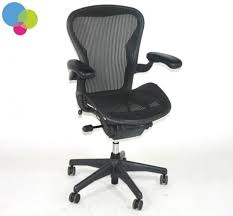 Reconditioned Herman Miller Aeron Mesh Chair 425 00 Executive Office Chair Grey Mesh Seat And Bac Buy Used Furniture Striped Chair Buying Furniture