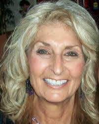 Donna Dominick's Instagram, Twitter & Facebook