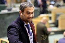 أفاد مراسلنا في الأردن، بأن مجلس النواب، صوت خلال جلسة طارئة اليوم الأحد، بالأغلبية الساحقة على فصل النائب أسامة العجارمة من عضوية البرلمان. Ù†Ù‚Ù„ Ø§Ù„Ù†Ø§Ø¦Ø¨ Ø§Ø³Ø§Ù…Ø© Ø§Ù„Ø¹Ø¬Ø§Ø±Ù…Ø© Ø§Ù„Ù‰ Ø§Ù„Ù…Ø³ØªØ´ÙÙ‰ Ø§Ù„ÙˆÙƒÙŠÙ„ Ø§Ù„Ø§Ø®Ø¨Ø§Ø±ÙŠ