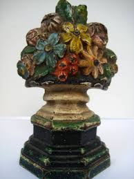 Antique Cast Iron Door Stop With Flowers Cast Iron Decor Iron Doors Antique Cast Iron