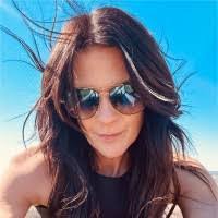 Darla Irwin's Instagram, Twitter & Facebook