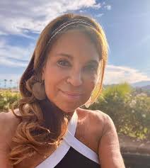 John and I enjoyed the Palos Verdes Junior Women's Club “A Very Gatsby  Holiday” 2024 🍾🍸🤩 ! Thank you to all the PV Juniors for giving us an  afternoon of pure fun!