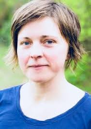 Eve Robertson's Instagram, Twitter & Facebook