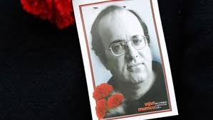 1977 yılında oğulları özgür, 1981. Ugur Mumcu Kimdir Ugur Mumcu Suikasti Nasil Oldu Gundem Haberleri