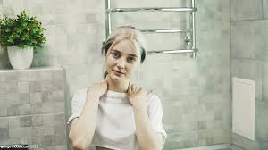 Anna vlasova marvelcharm - sarman.si