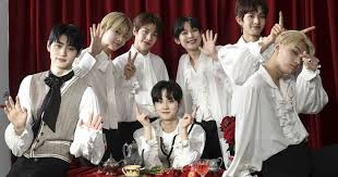 Oct 15, 2001 · 팀명 'enhypen'은 붙임 기호 '하이픈'이 뜻하는 것처럼, 서로 다른 환경에서 다른 삶을 살아 온 7명의 소년들이 '연결'되어 서로를 '발견'하고 함께 '성장'한다는 의미다. The Members Of Enhypen Reveal The Biggest Challenges They Ve Faced In Their Career So Far Gossipchimp Trending K Drama Tv Gaming News