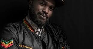 Ashton Barrett's Instagram, Twitter & Facebook