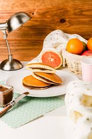 Parfaits Pour Le Gouter Comme Pour Le Petit Dejeuner Les Pancakes Fourres Au Chocolat Et Ses Fruits De Sais Pancakes Fourres Fruits De Saison Brioche Pasquier
