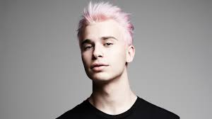 Need to Know: Fashion Designer Elliot Joseph Rentz