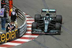 It wouldn't be monaco without a driver (gasly) kissing the barriers ��#monacogp ���� #f1. Nnnv Amawquzjm
