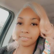 Leticia Daniels's Instagram, Twitter & Facebook